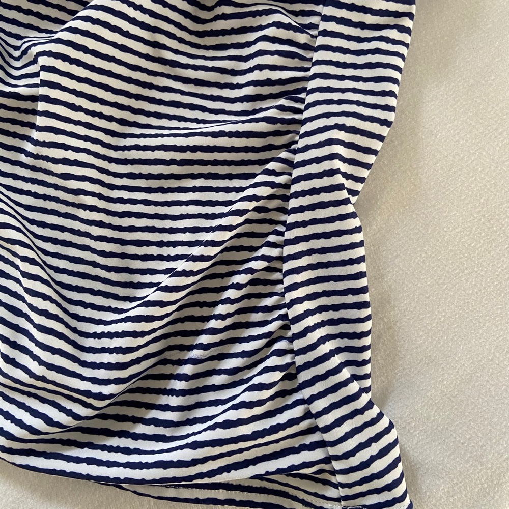SWIM TOP - Picture 4 of 4